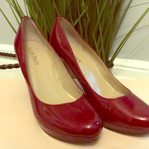Ellen Tracy Red Patent Leather Pumps